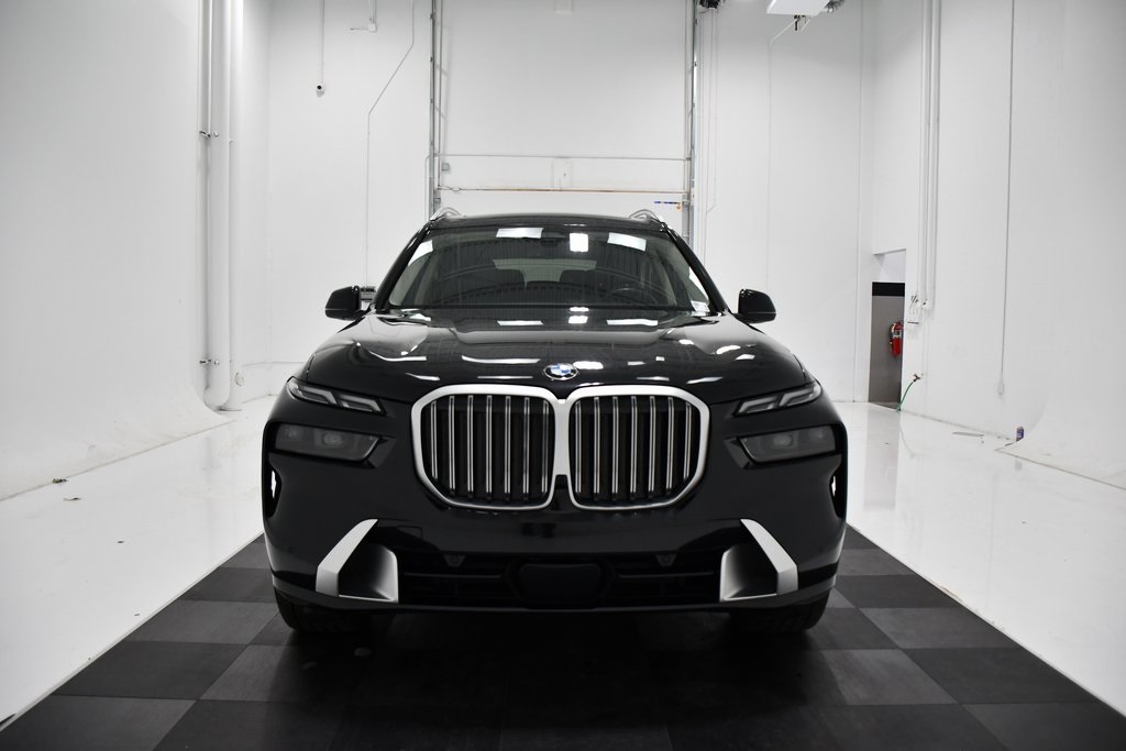 2023 BMW X7 xDrive40i 2