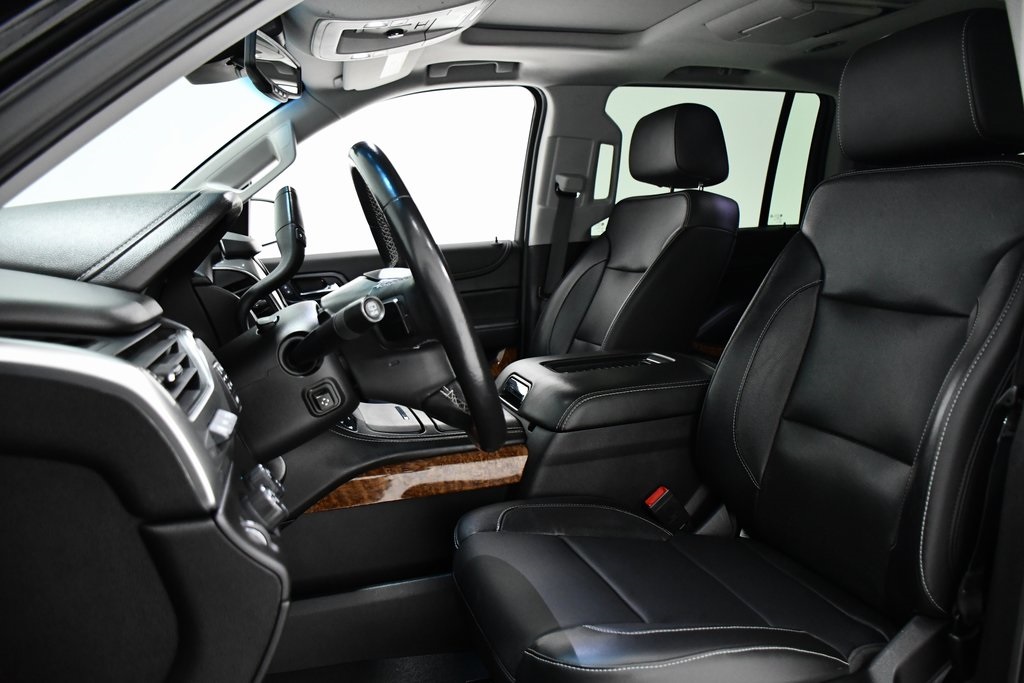 2019 Chevrolet Suburban Premier 15