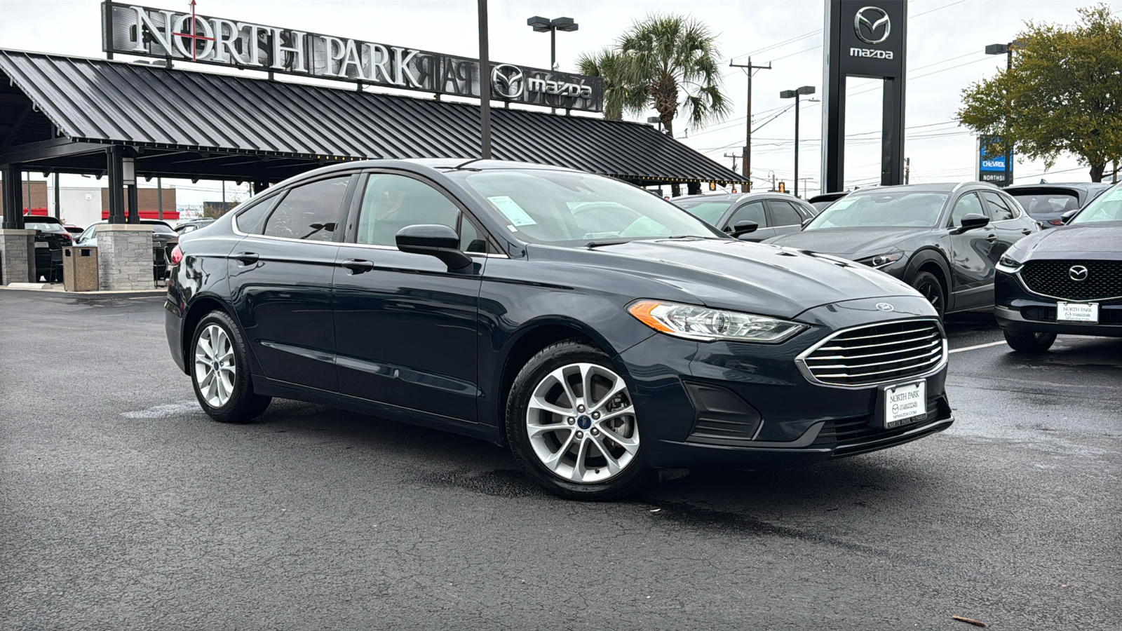 2020 Ford Fusion SE 2