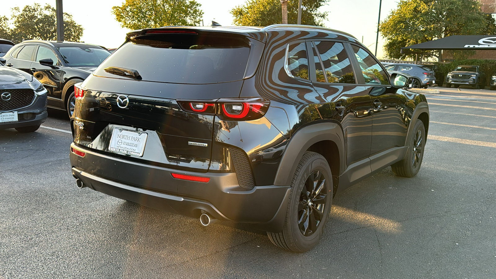 2025 Mazda CX-50 2.5 S Premium Package 8