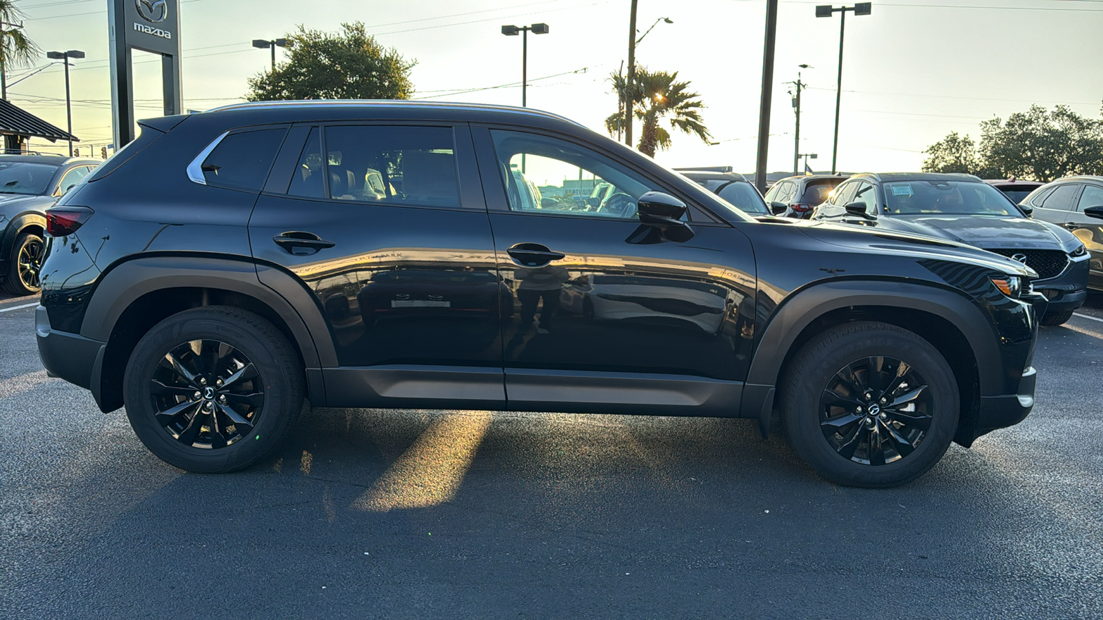 2025 Mazda CX-50 2.5 S Premium Package 9