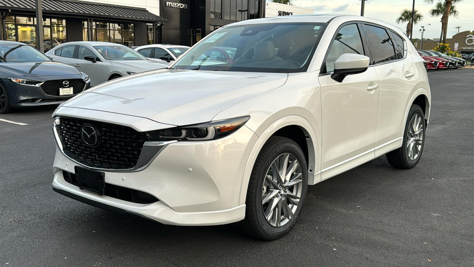 2025 Mazda CX-5 2.5 S Premium Plus Package 4