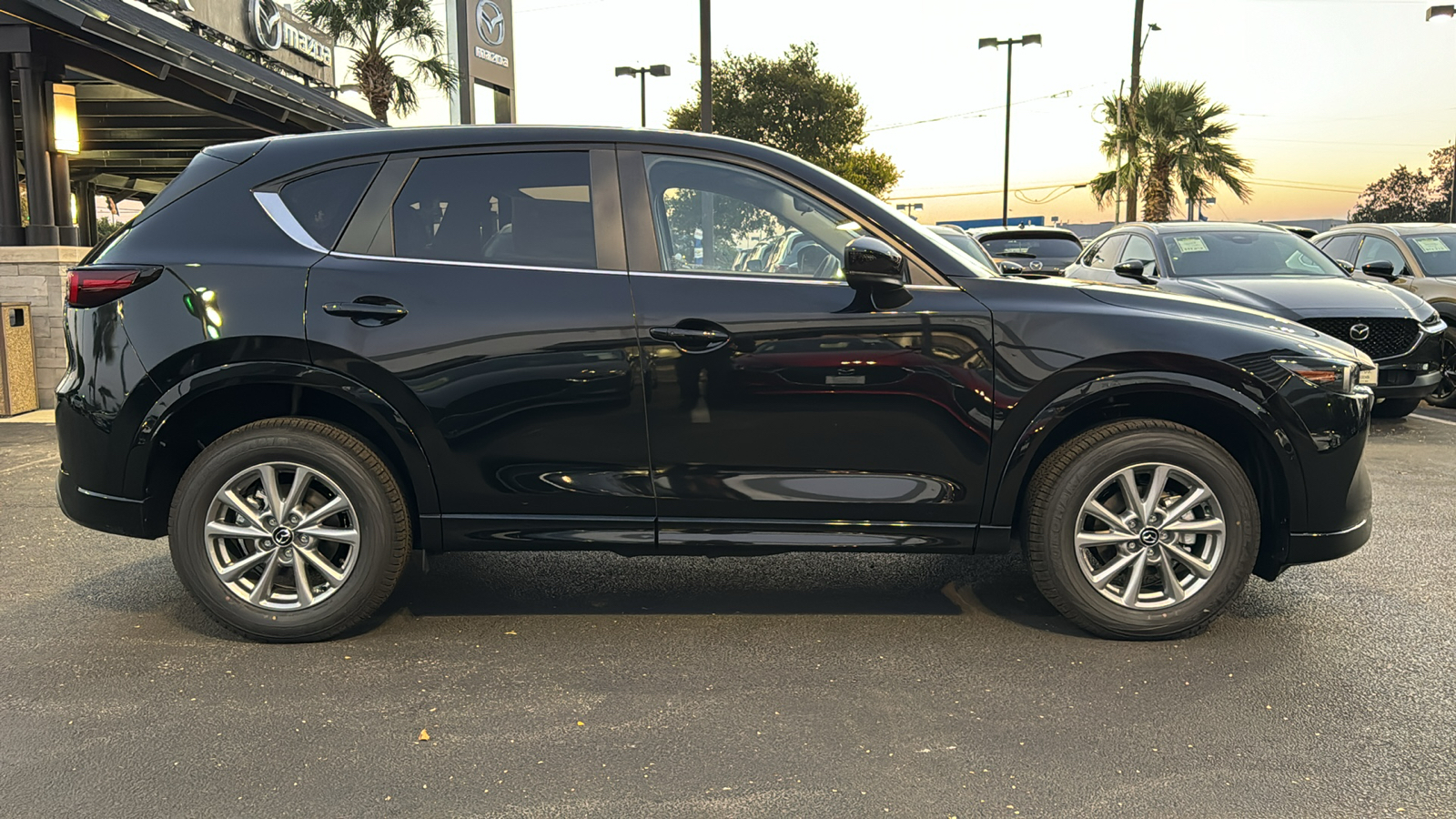 2025 Mazda CX-5 2.5 S Select Package 9