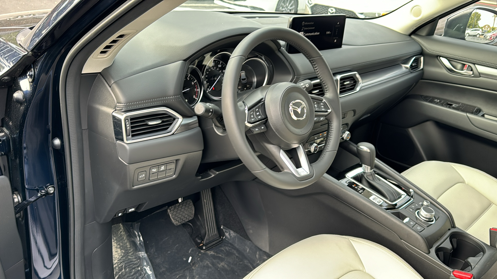 2025 Mazda CX-5 2.5 S Preferred Package 13