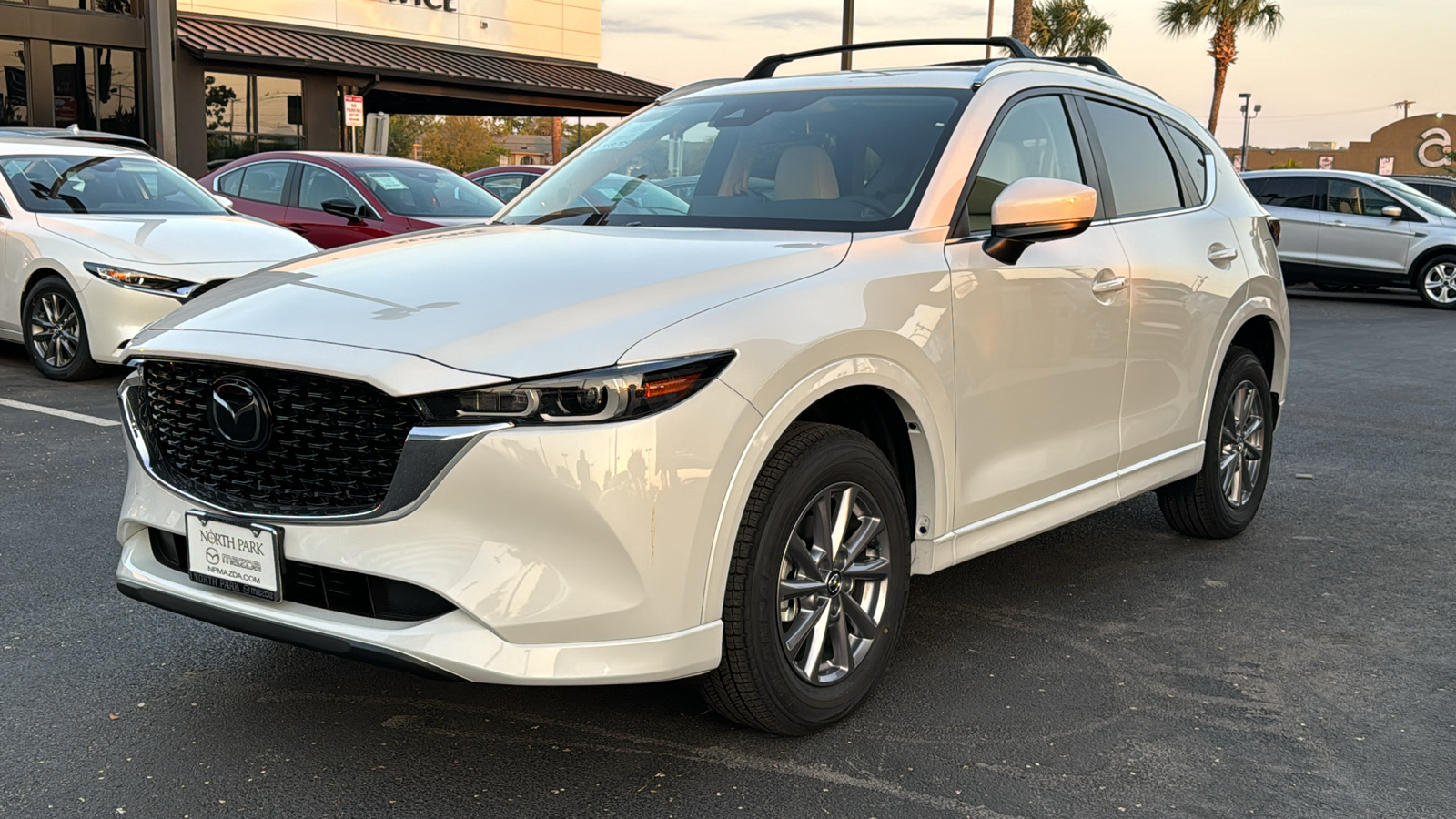 2025 Mazda CX-5 2.5 S Preferred Package 4