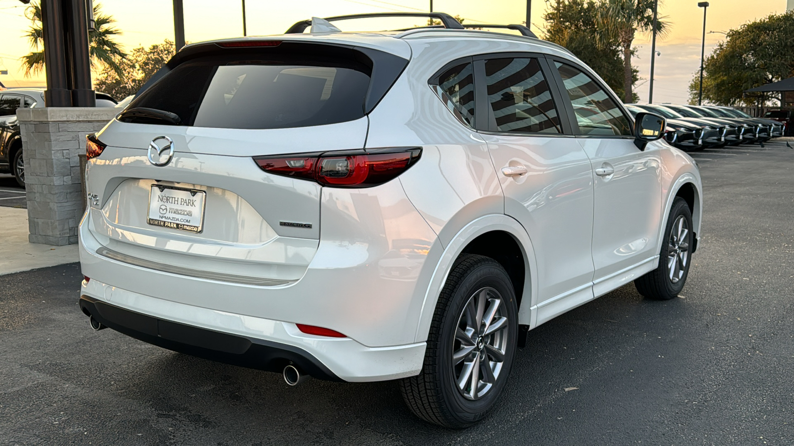 2025 Mazda CX-5 2.5 S Preferred Package 8