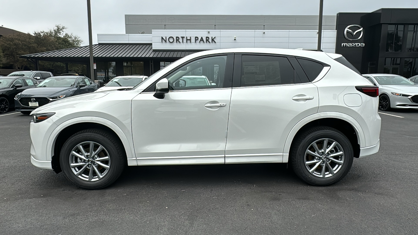 2025 Mazda CX-5 2.5 S Preferred Package 5