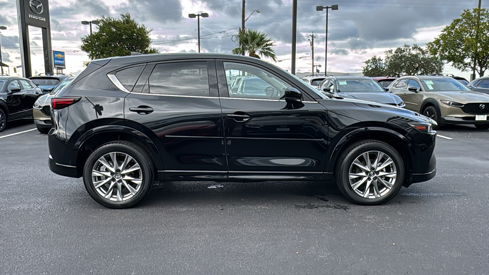 2024 Mazda CX-5 2.5 S Premium Package 9