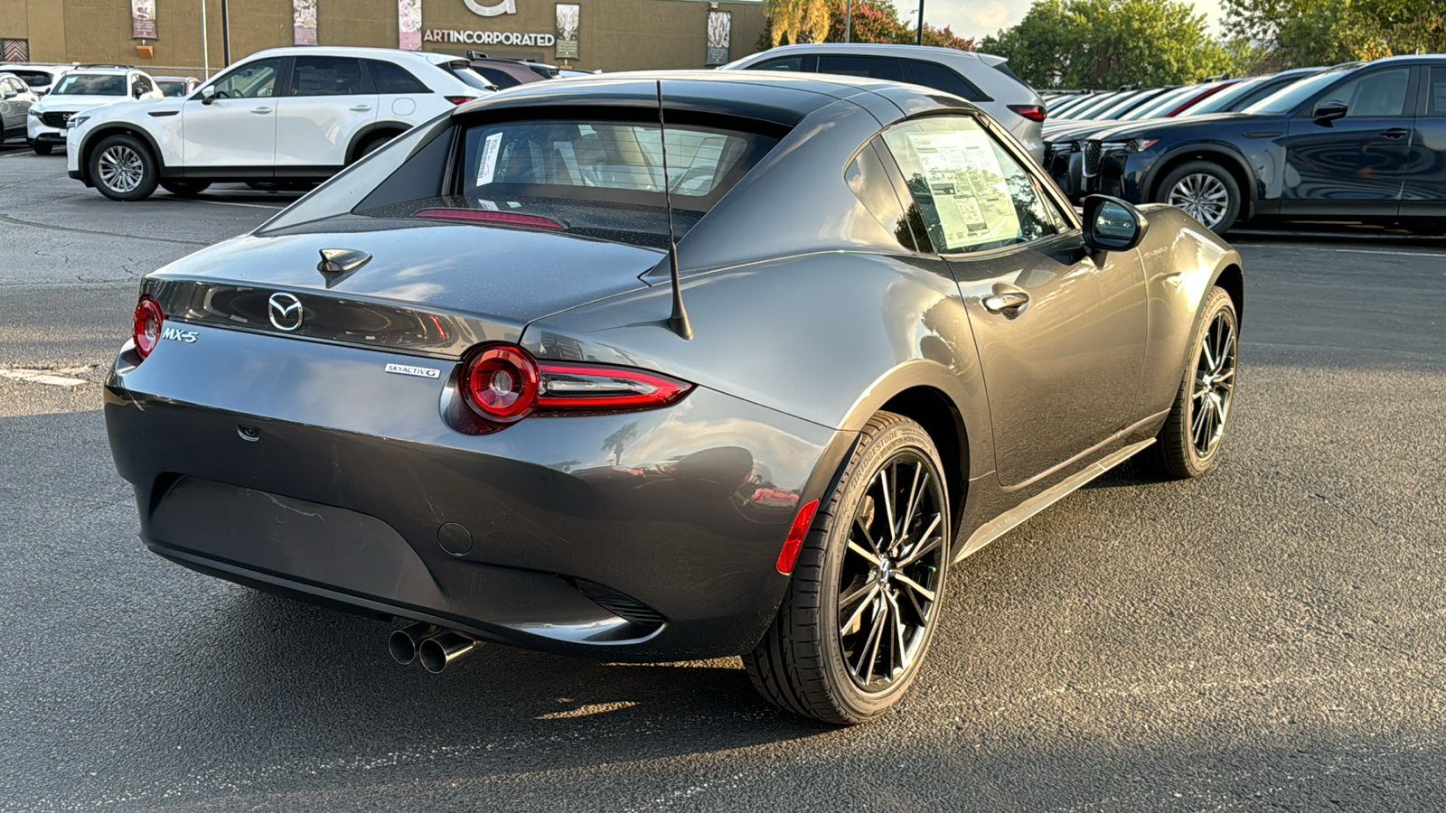 2024 Mazda MX-5 Miata RF Grand Touring 8