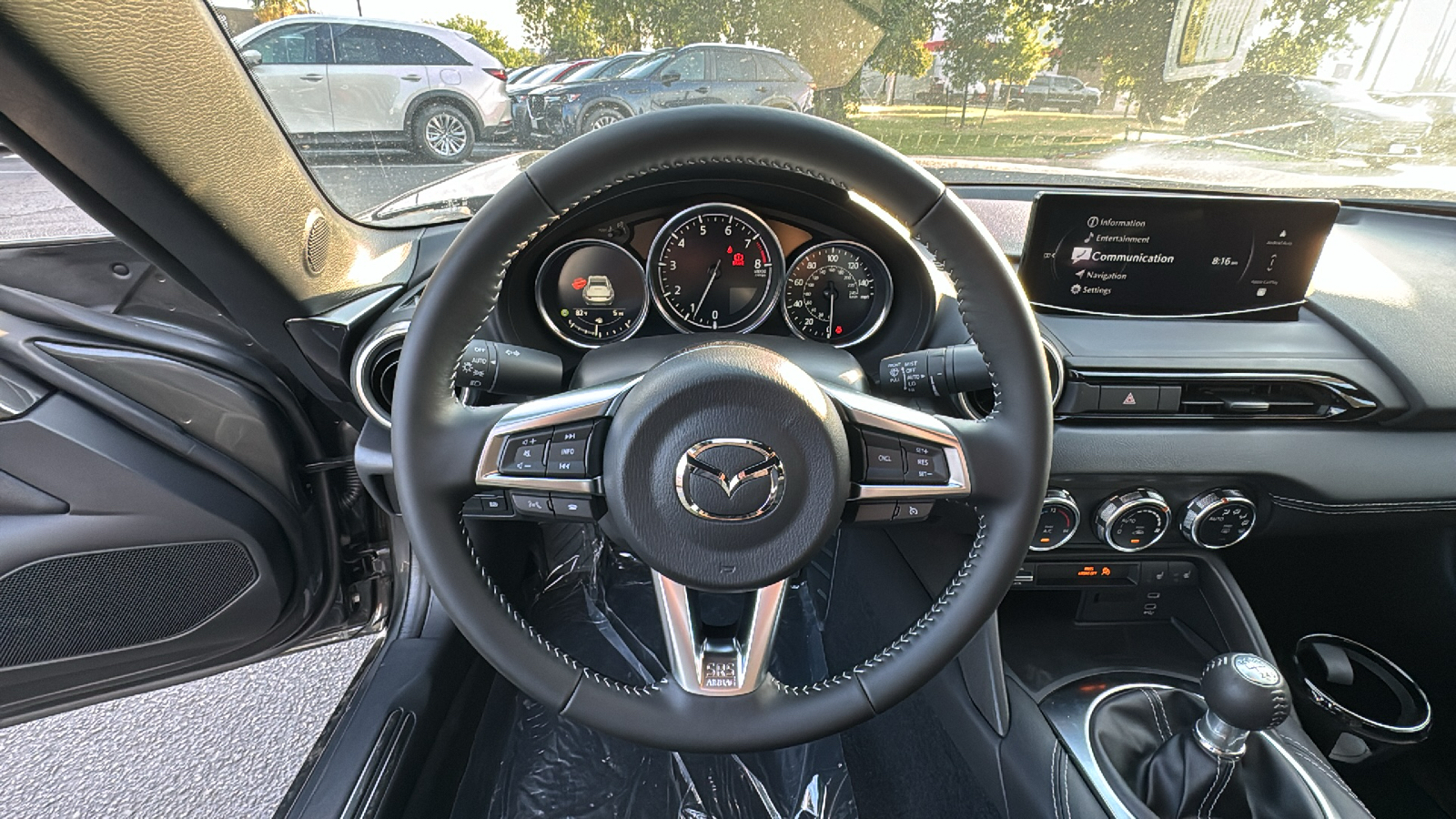 2024 Mazda MX-5 Miata RF Grand Touring 17