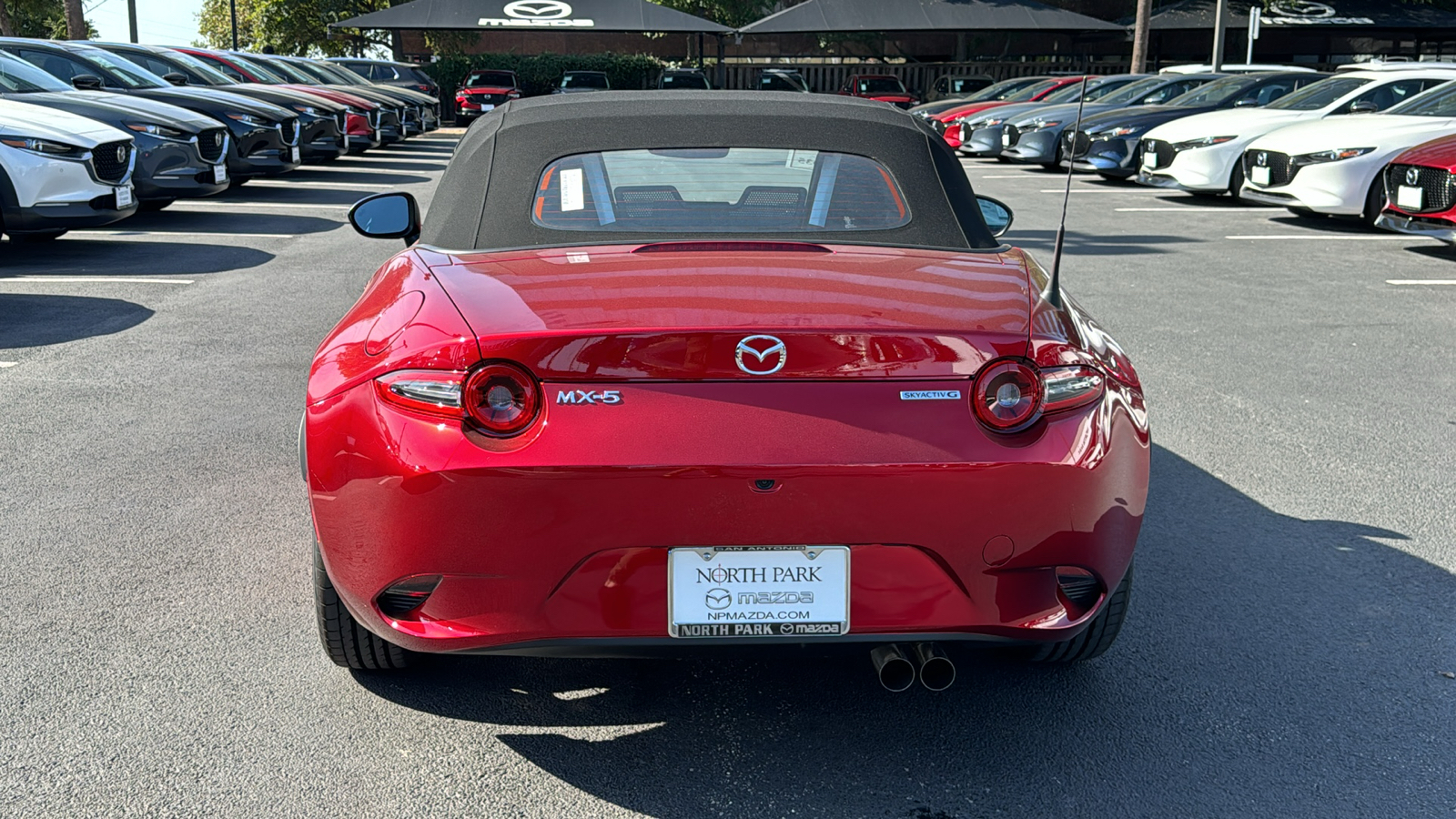 2024 Mazda MX-5 Miata Sport 7