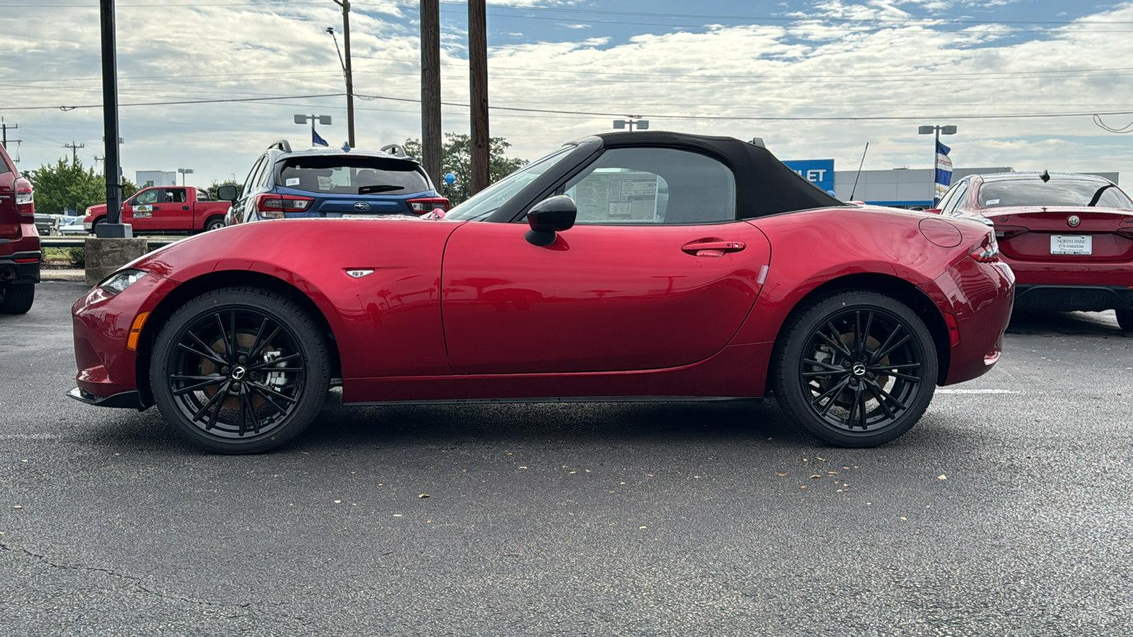 2024 Mazda MX-5 Miata Club 5