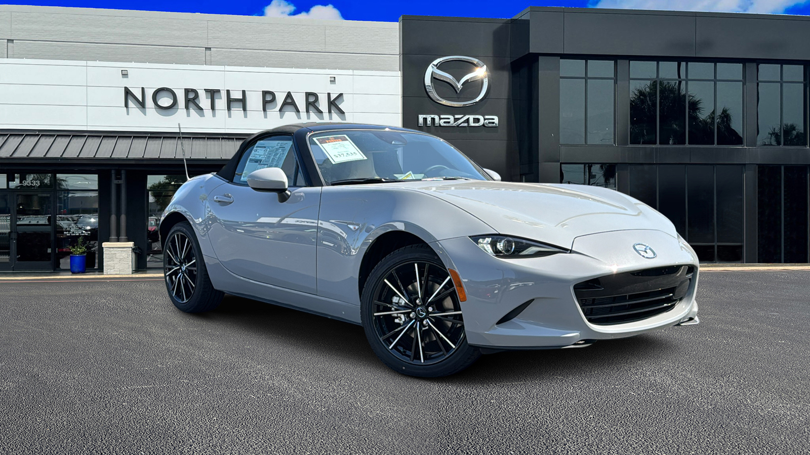 2024 Mazda MX-5 Miata Grand Touring 1