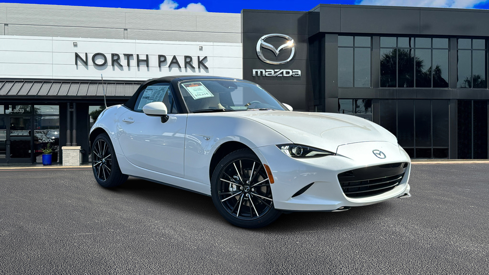 2024 Mazda MX-5 Miata Grand Touring 1