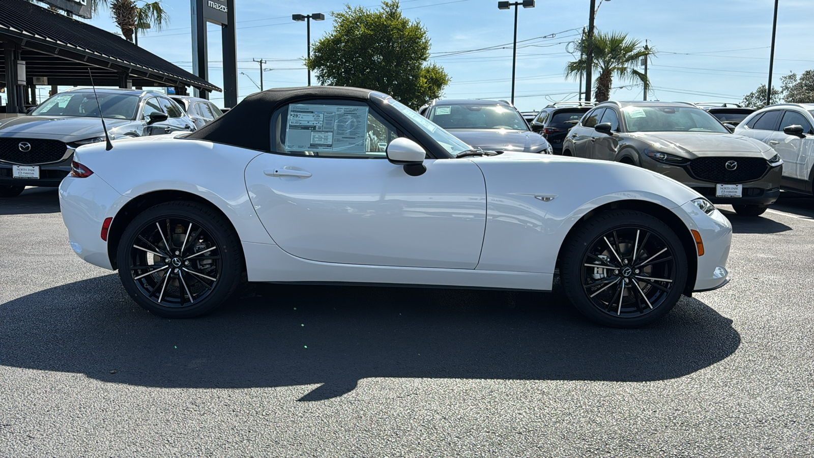 2024 Mazda MX-5 Miata Grand Touring 9