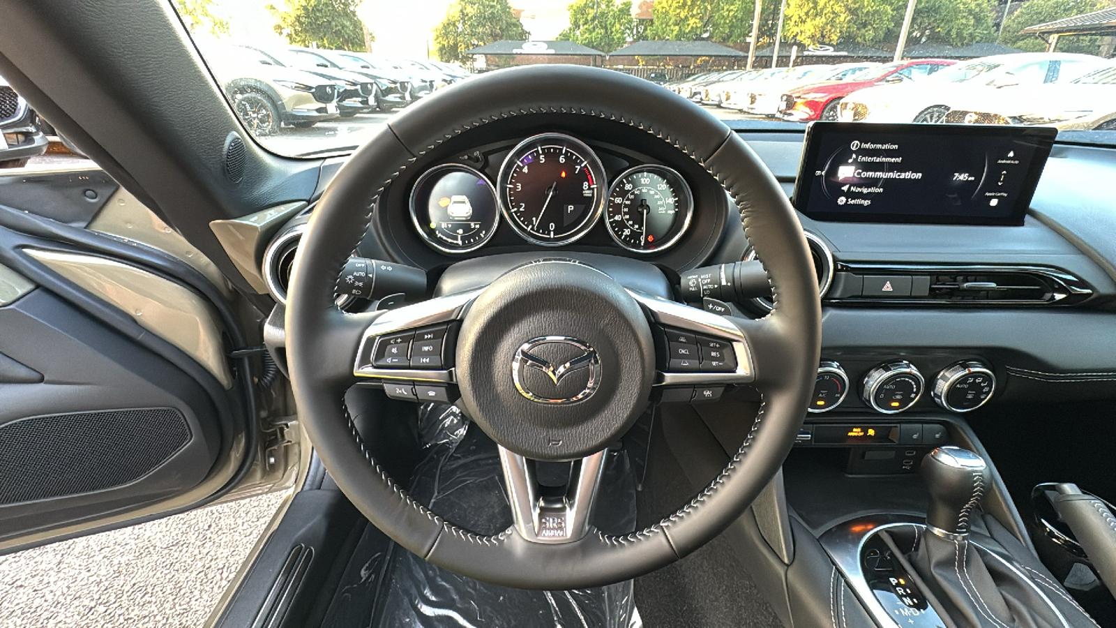 2024 Mazda MX-5 Miata RF Grand Touring 16