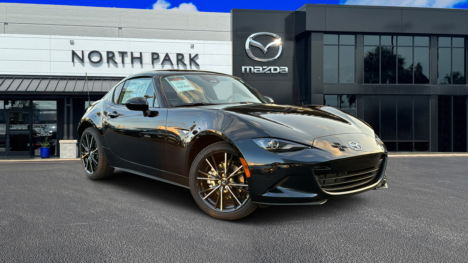 2024 Mazda MX-5 Miata RF Grand Touring 1