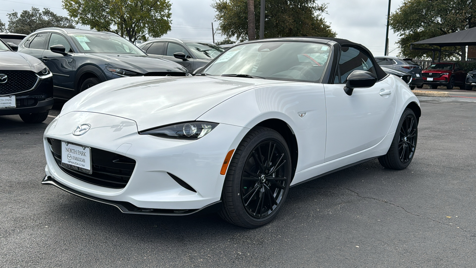 2024 Mazda MX-5 Miata Club 4