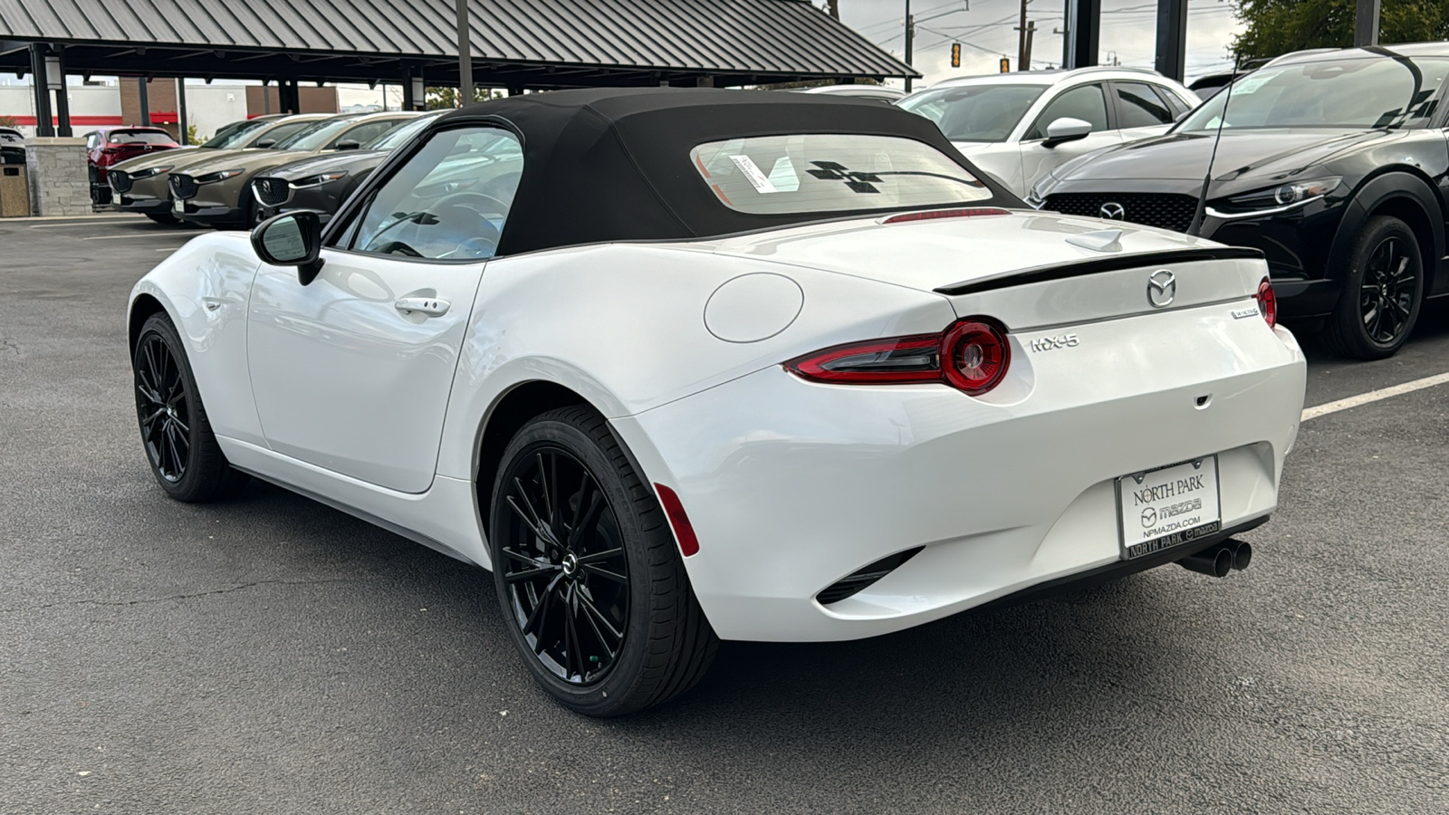 2024 Mazda MX-5 Miata Club 6