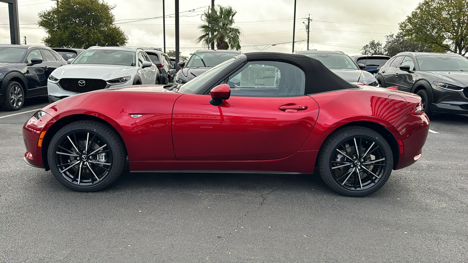 2024 Mazda MX-5 Miata Grand Touring 5