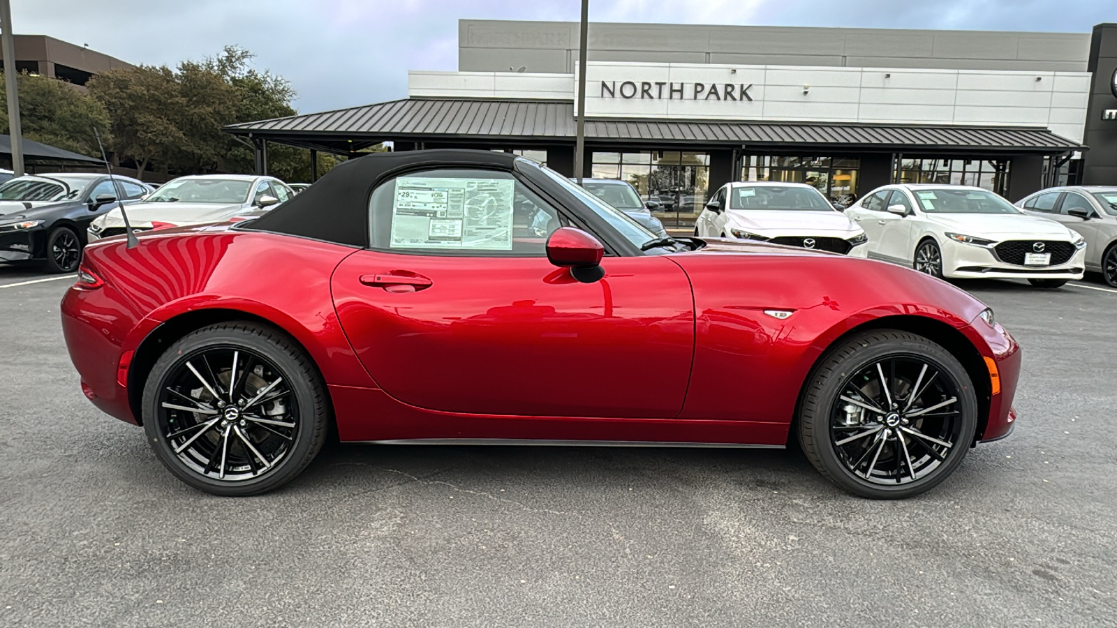 2024 Mazda MX-5 Miata Grand Touring 9