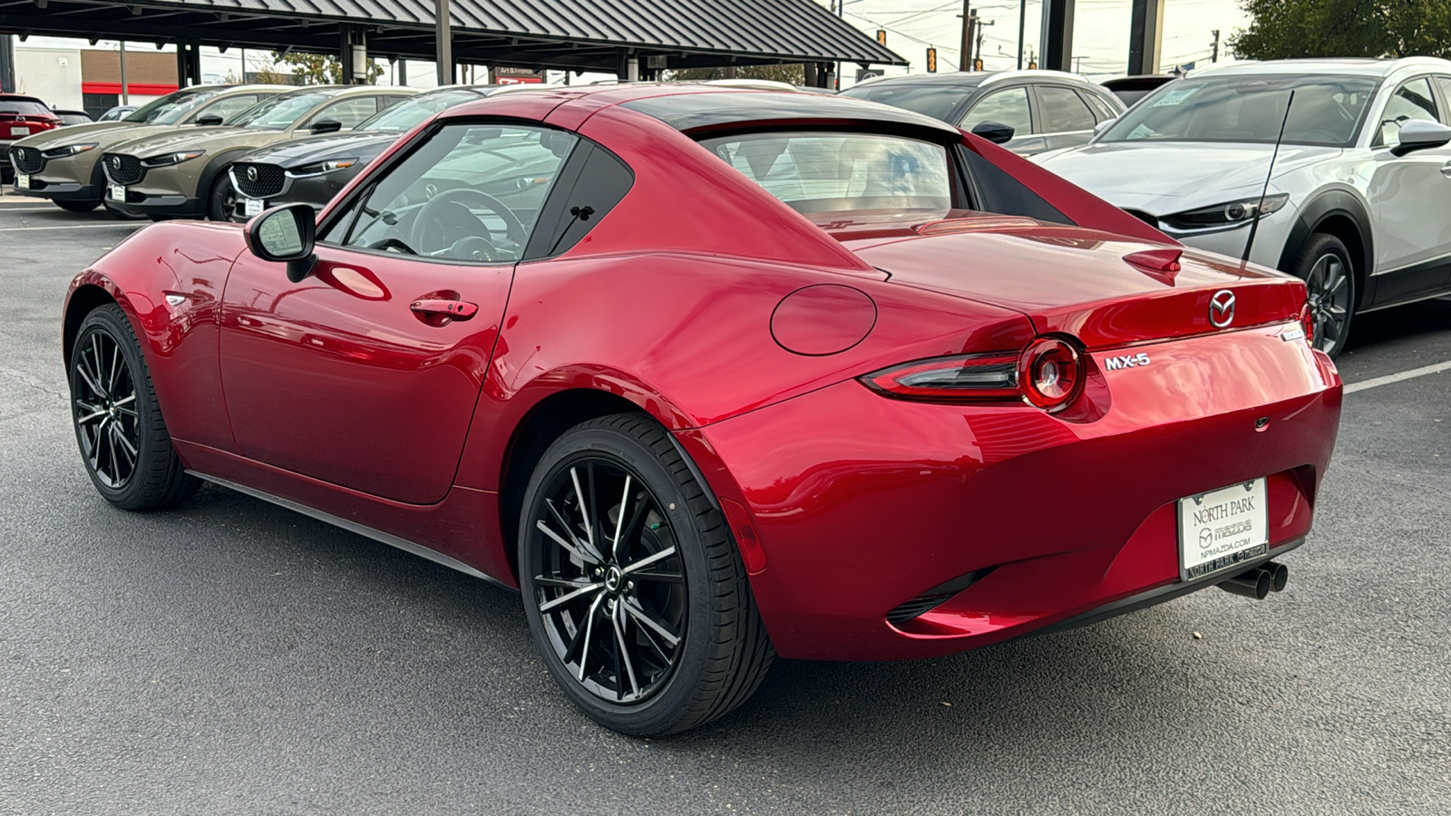 2024 Mazda MX-5 Miata RF Grand Touring 6