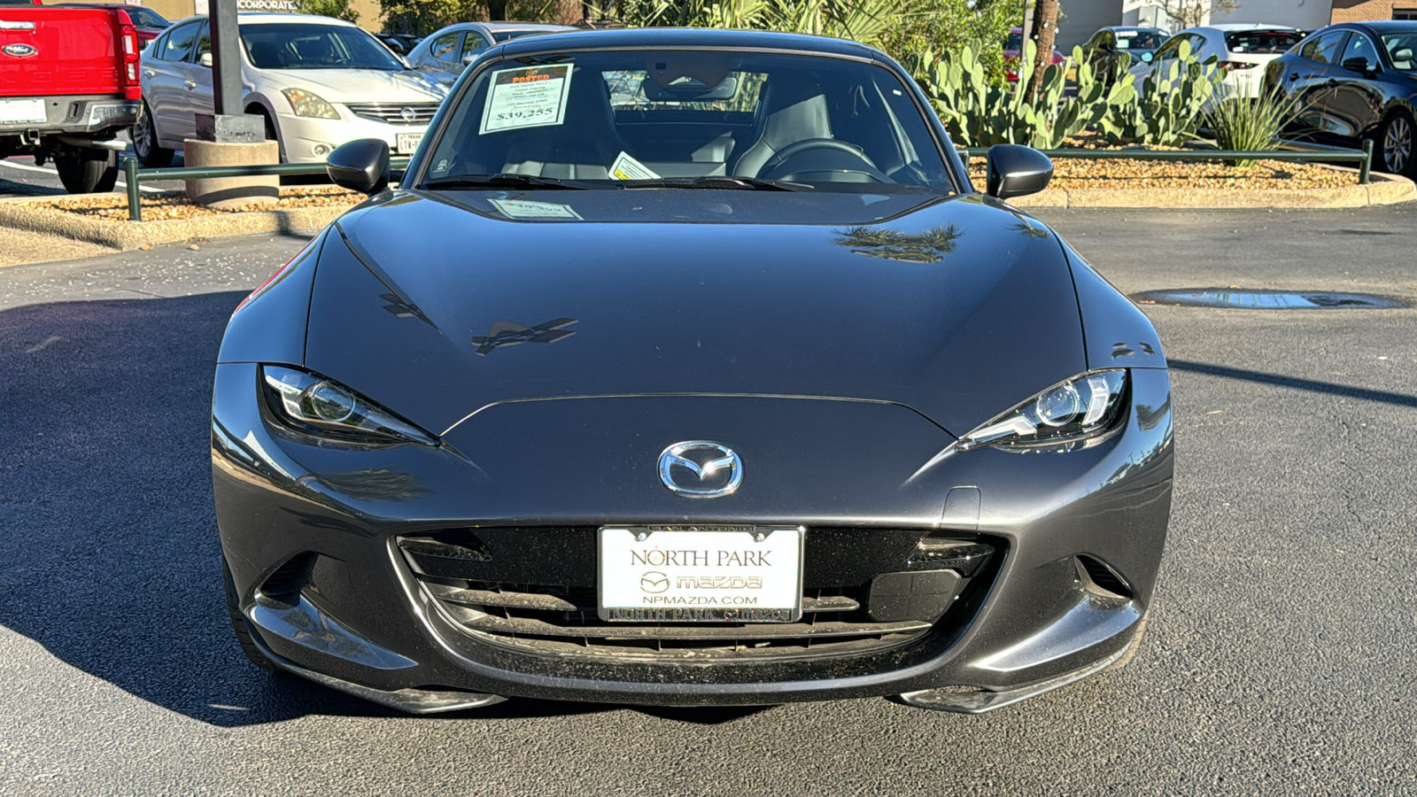 2024 Mazda MX-5 Miata RF Grand Touring 3