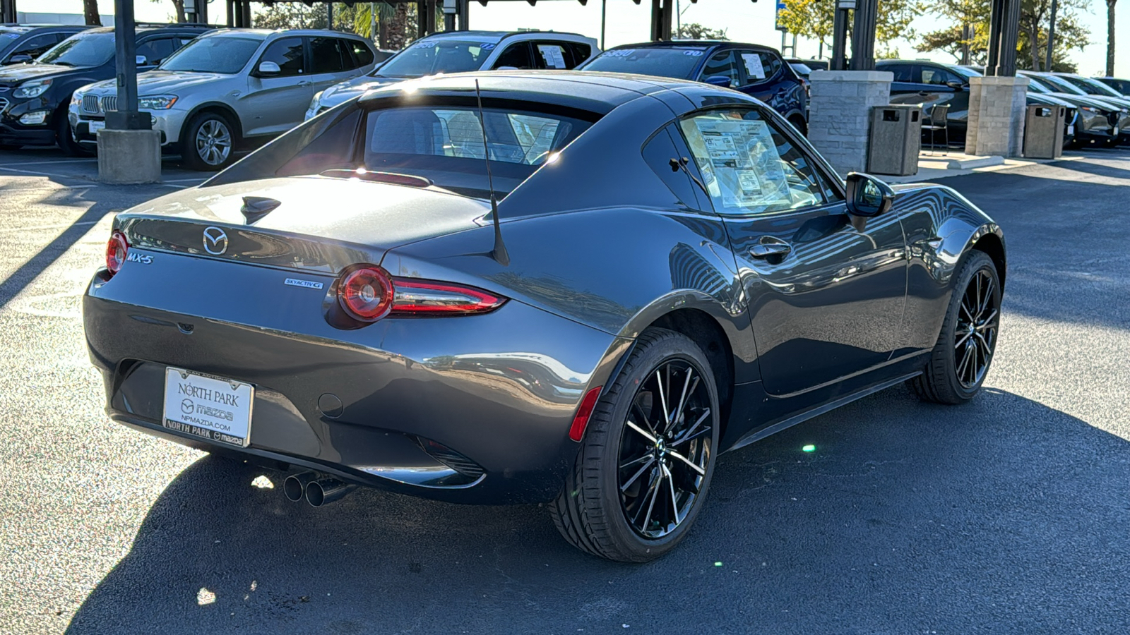 2024 Mazda MX-5 Miata RF Grand Touring 8