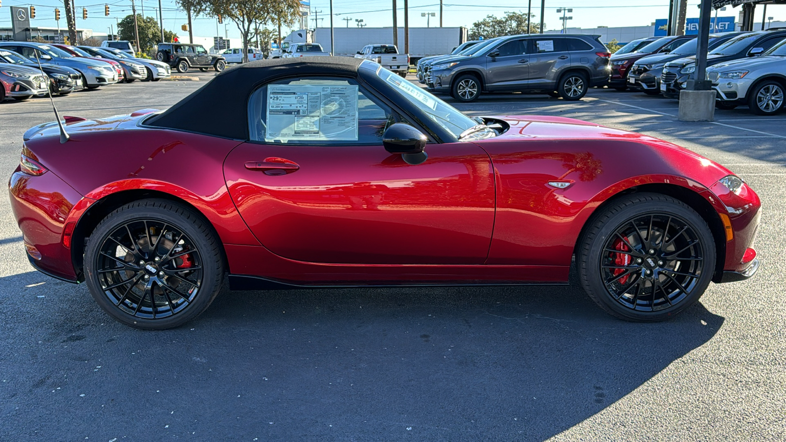 2024 Mazda MX-5 Miata Club 9