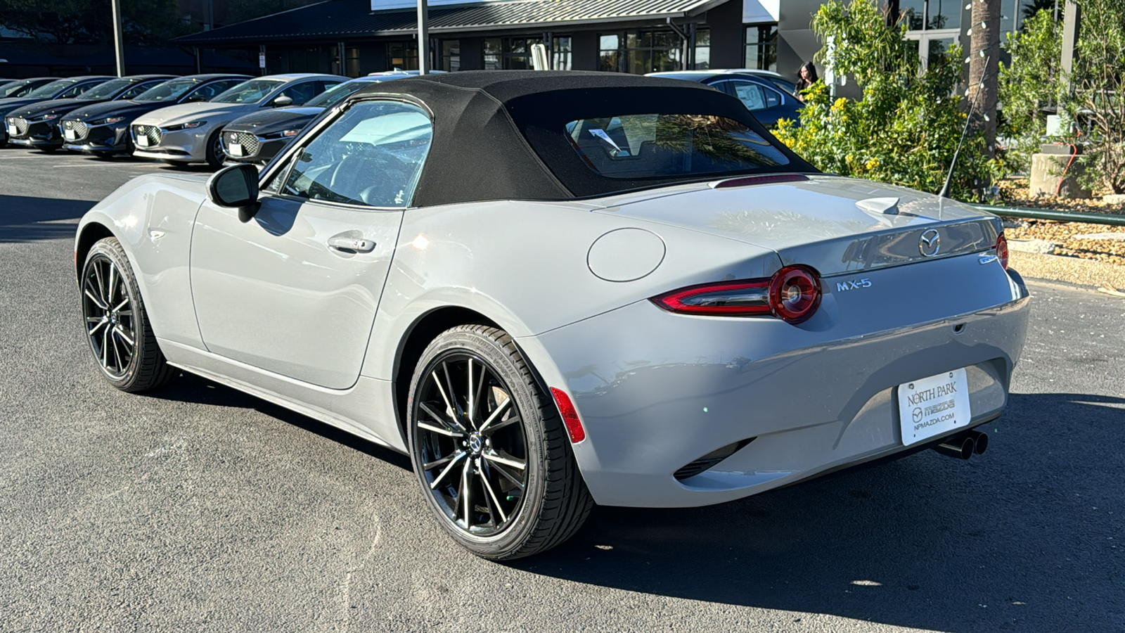 2024 Mazda MX-5 Miata Grand Touring 5