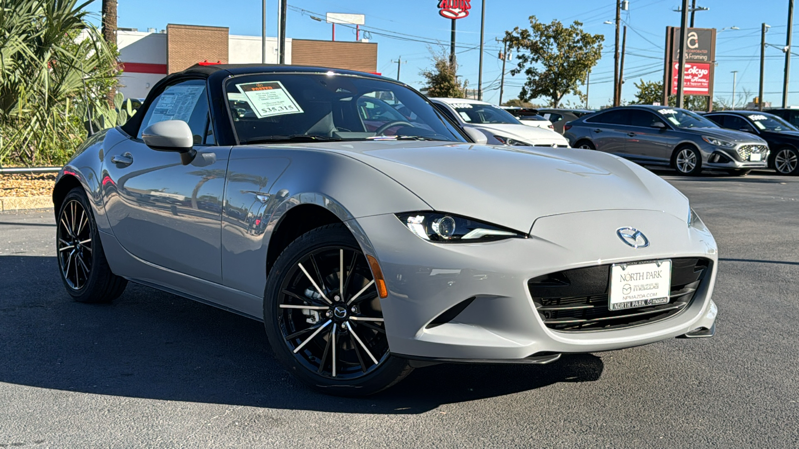 2024 Mazda MX-5 Miata Grand Touring 23