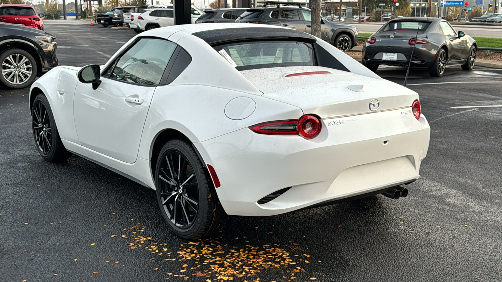 2024 Mazda MX-5 Miata RF Grand Touring 6