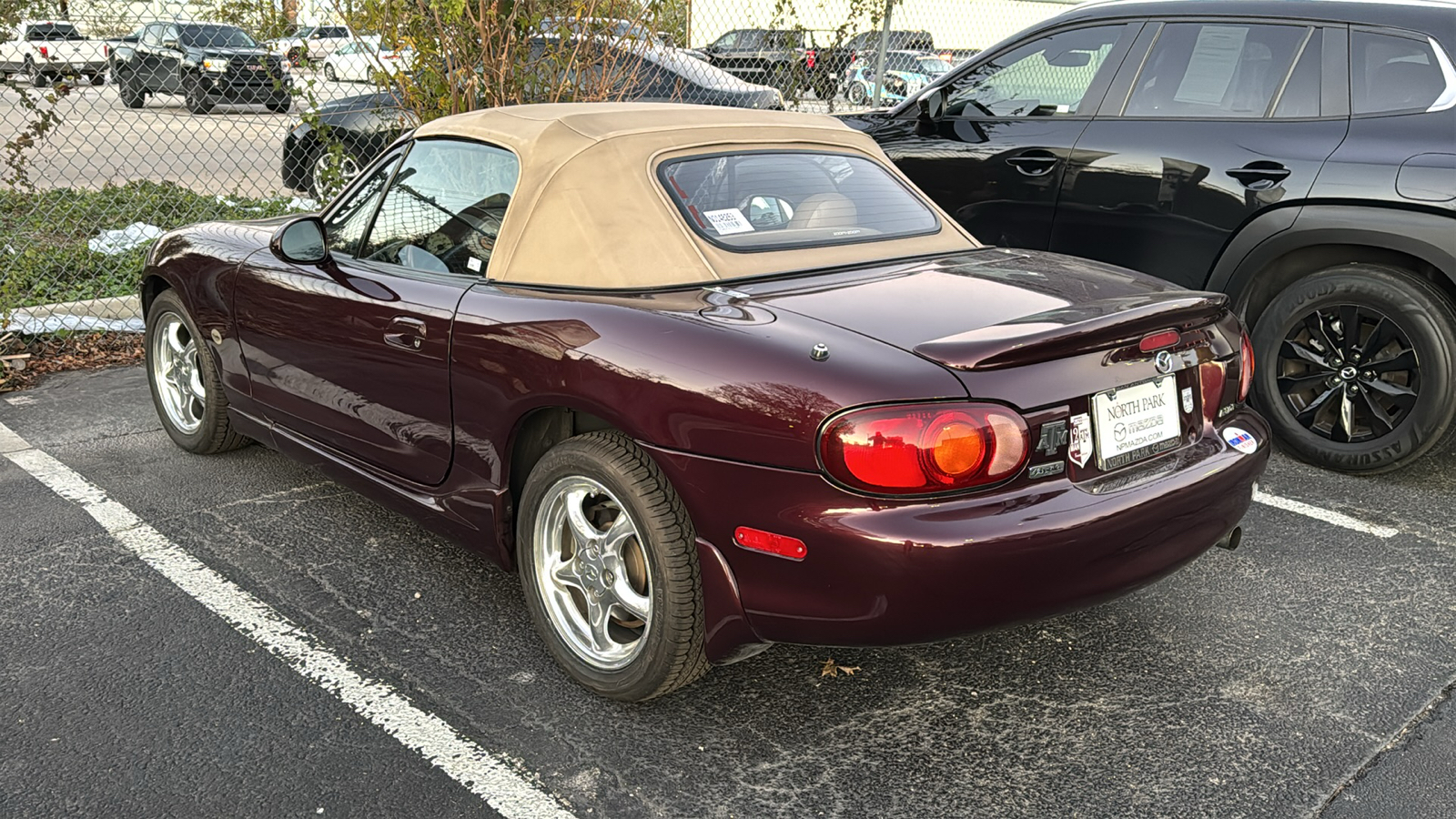 2000 Mazda Miata Special Edition 3