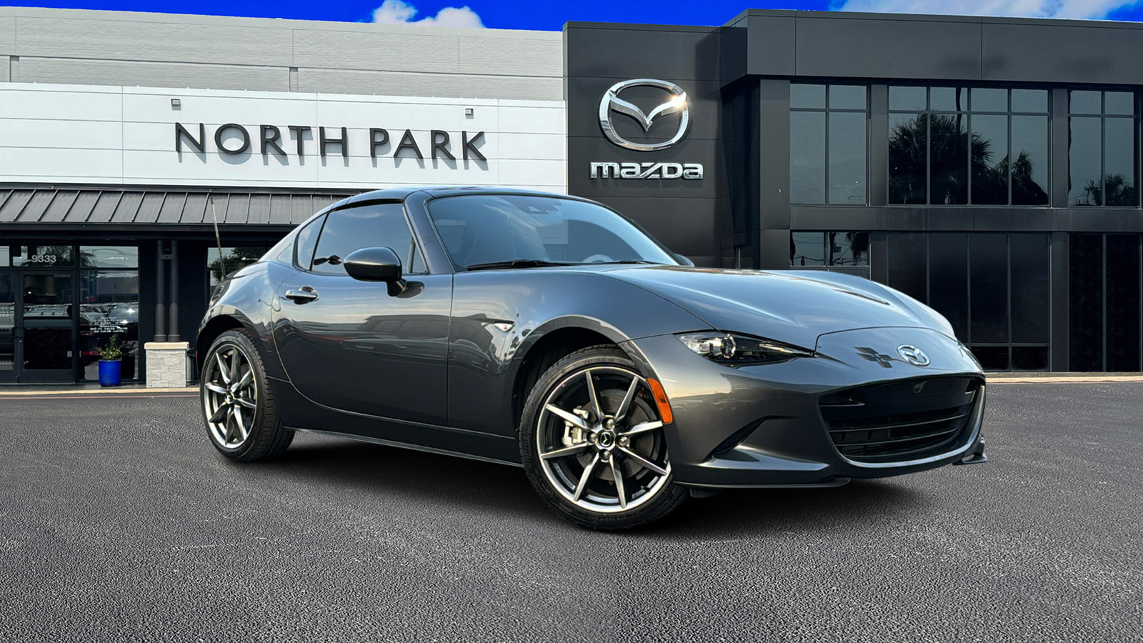 2023 Mazda Miata RF Grand Touring 1