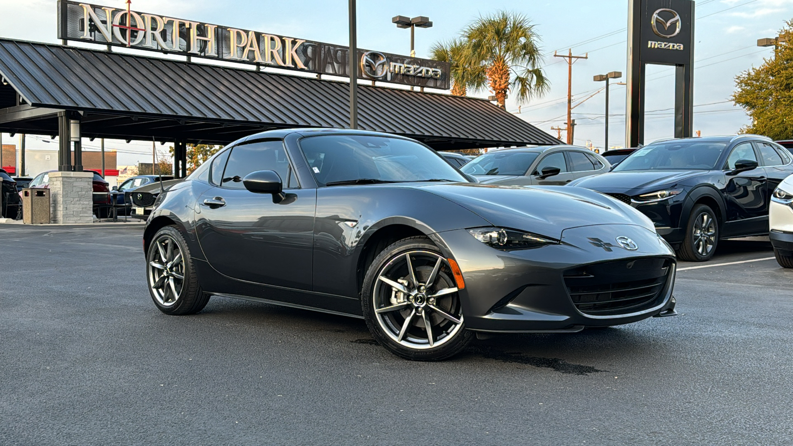 2023 Mazda Miata RF Grand Touring 2