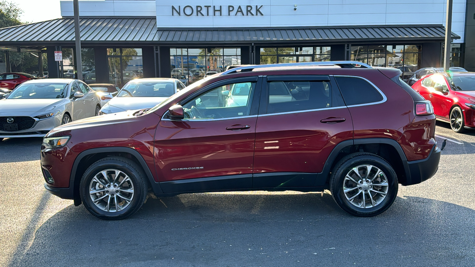 2019 Jeep Cherokee Latitude Plus 4