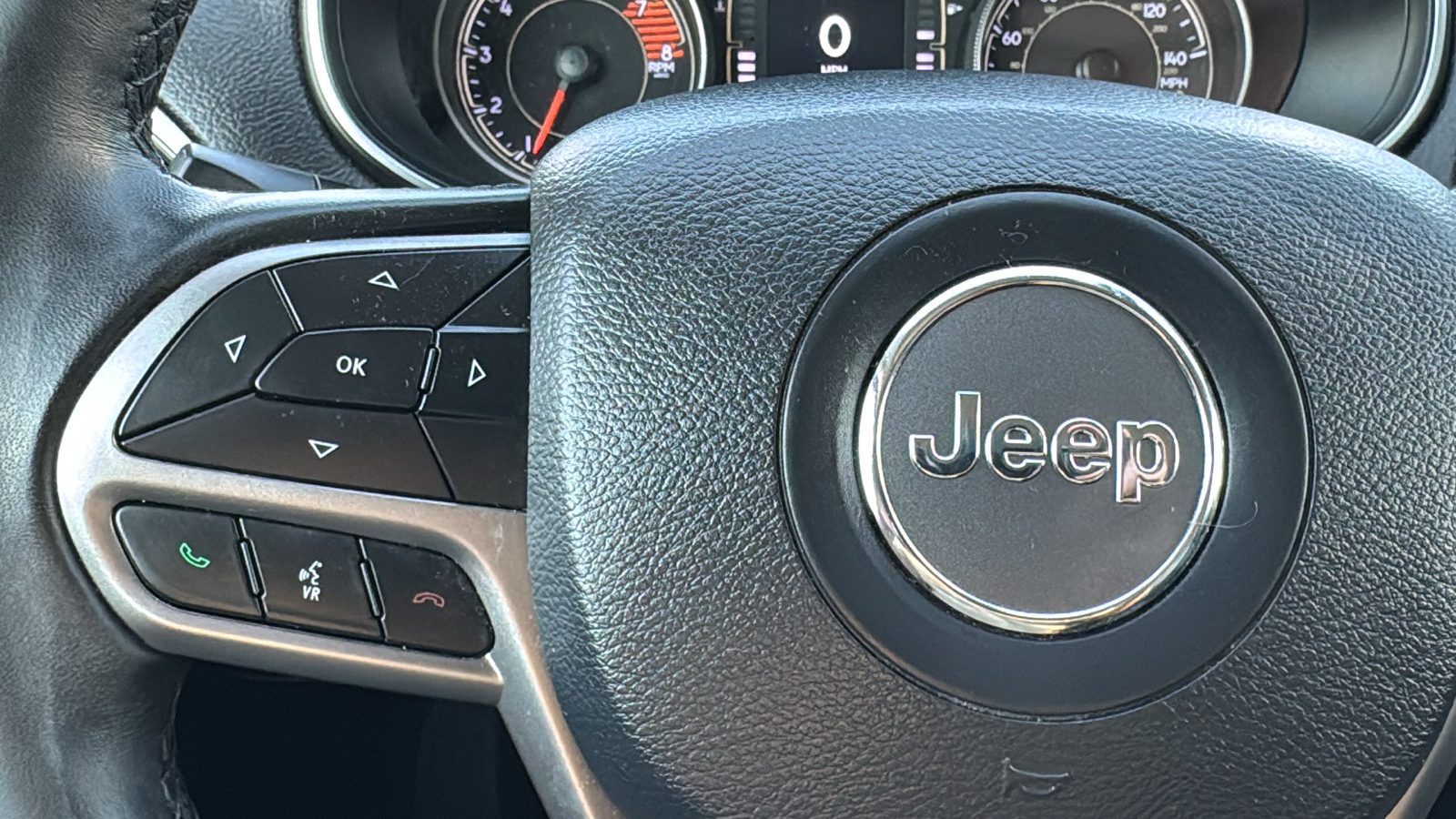 2019 Jeep Cherokee Latitude Plus 20