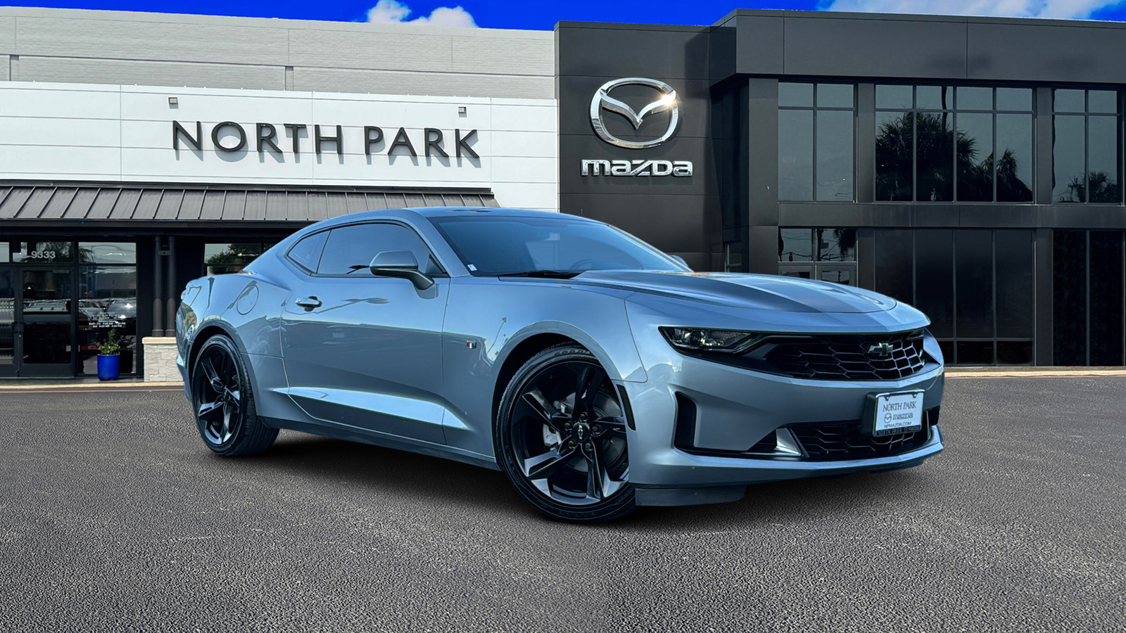 2023 Chevrolet Camaro 2LT 1