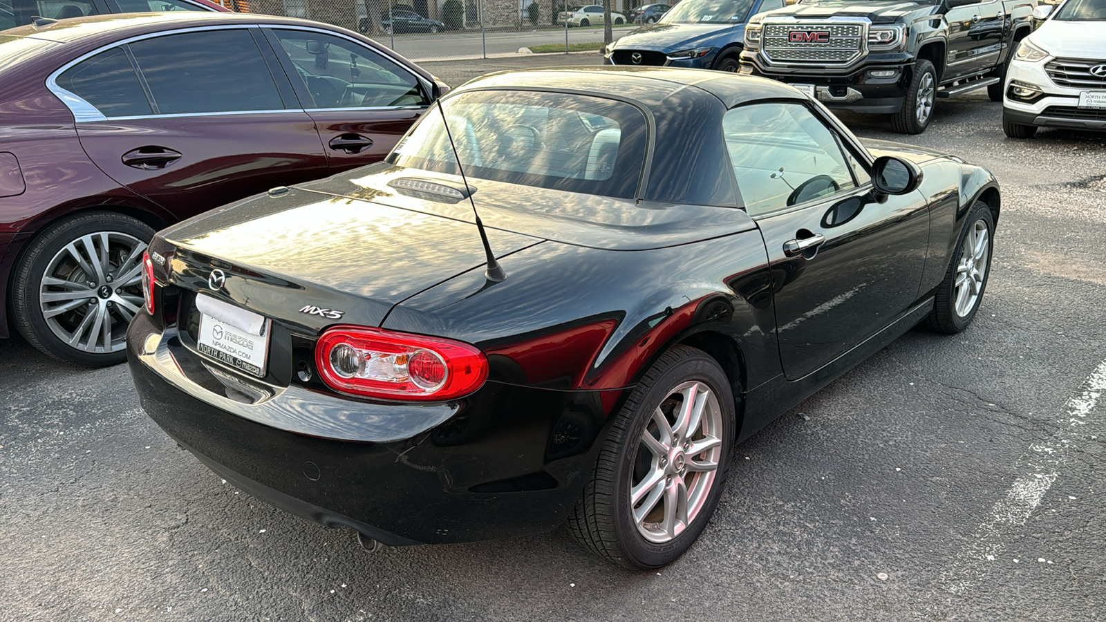 2009 Mazda Miata PRHT Sport 7