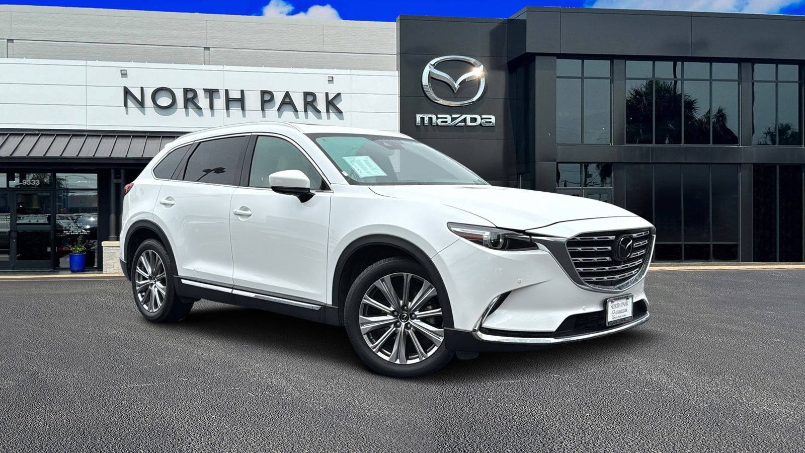 2021 Mazda CX-9 Signature 1