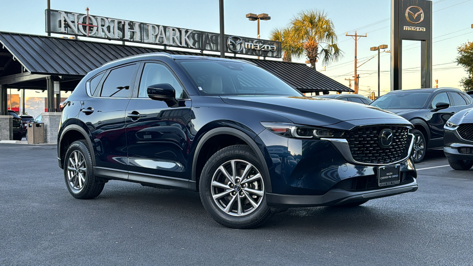 2022 Mazda CX-5 2.5 S Preferred Package 2