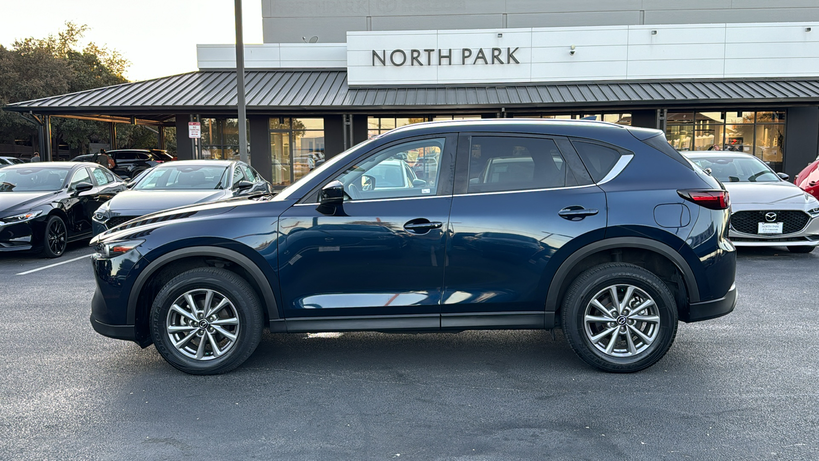 2022 Mazda CX-5 2.5 S Preferred Package 5