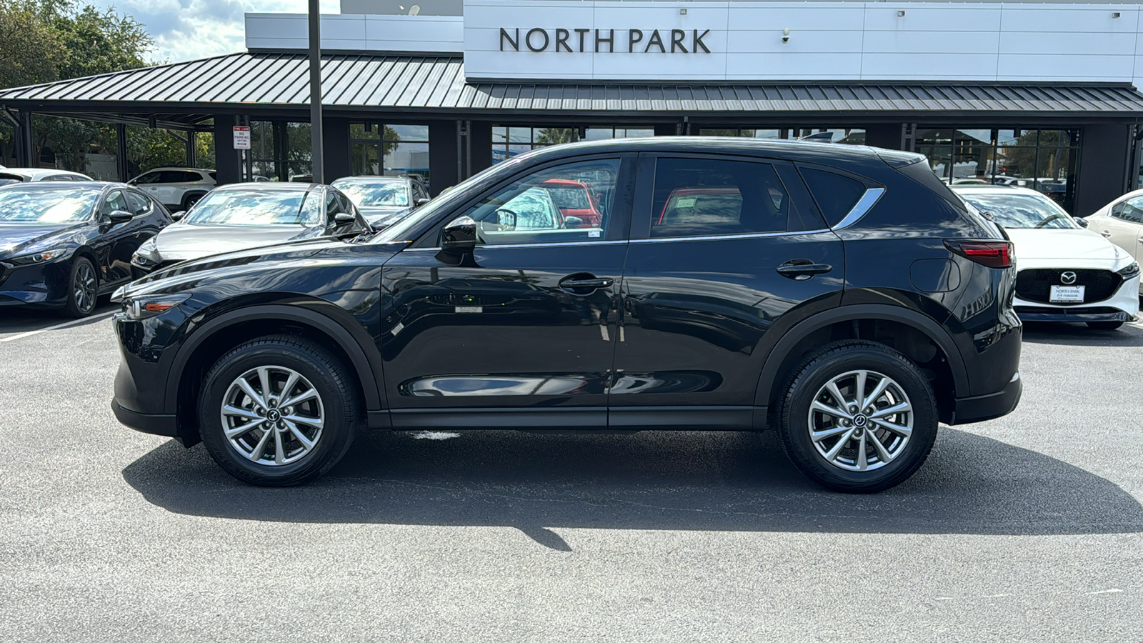 2022 Mazda CX-5 2.5 S Preferred Package 5