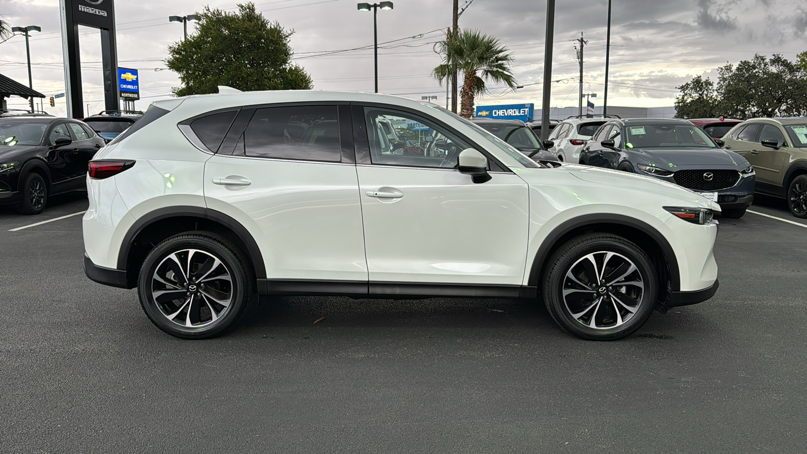 2022 Mazda CX-5 2.5 S Premium Package 9