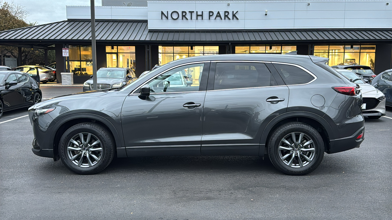 2022 Mazda CX-9 Touring 5