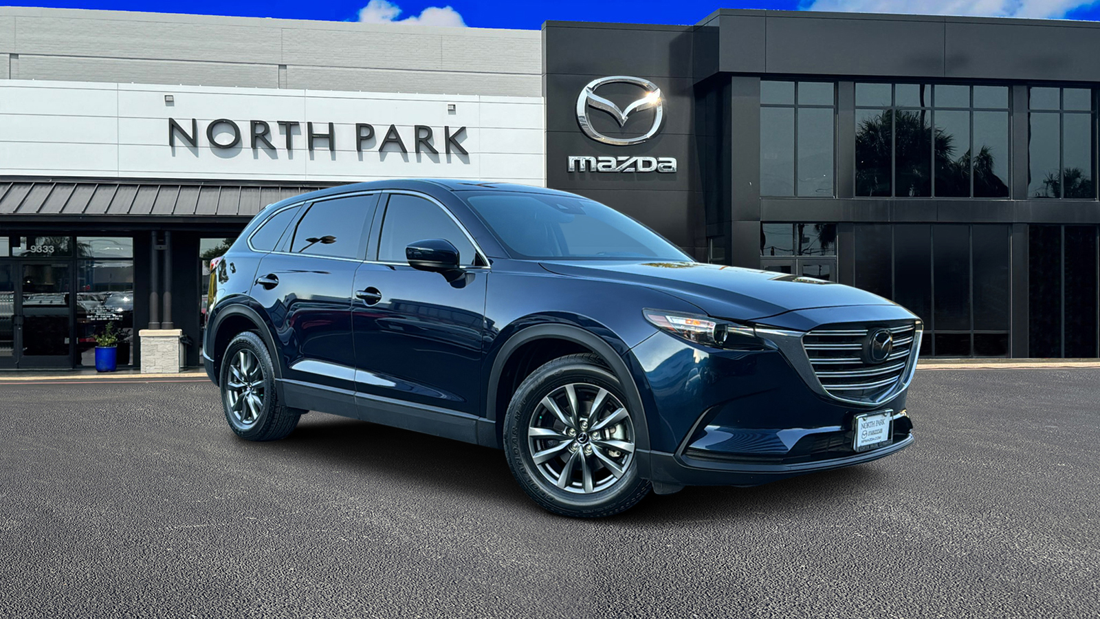 2022 Mazda CX-9 Touring 1