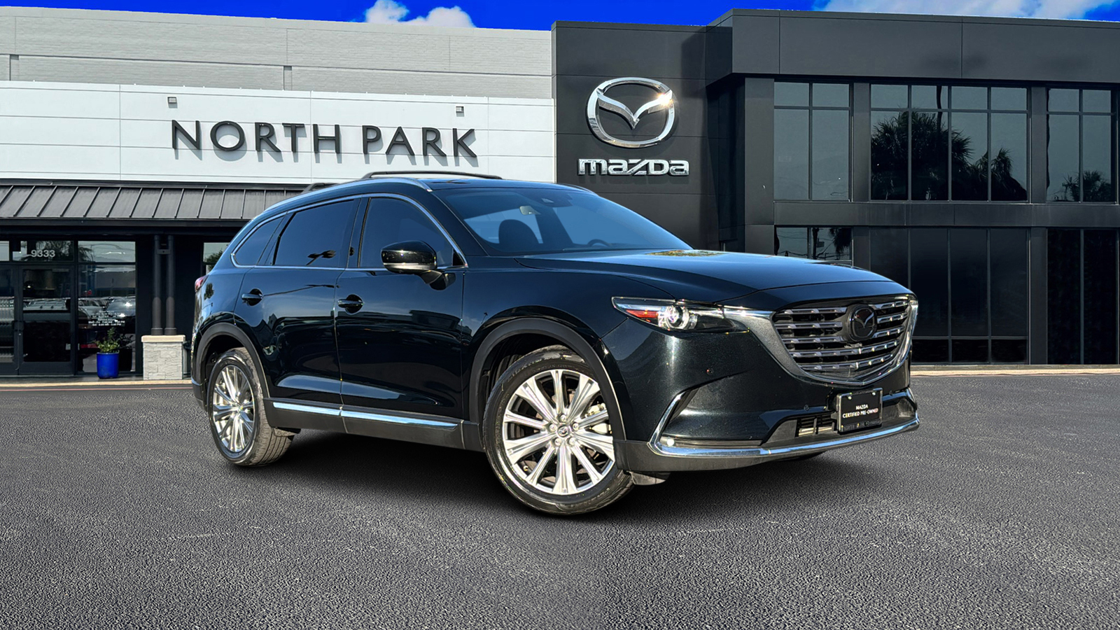 2022 Mazda CX-9 Signature 1