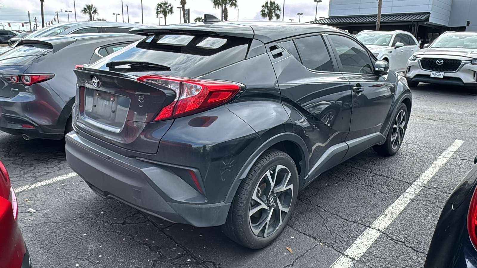 2021 Toyota C-HR XLE 7