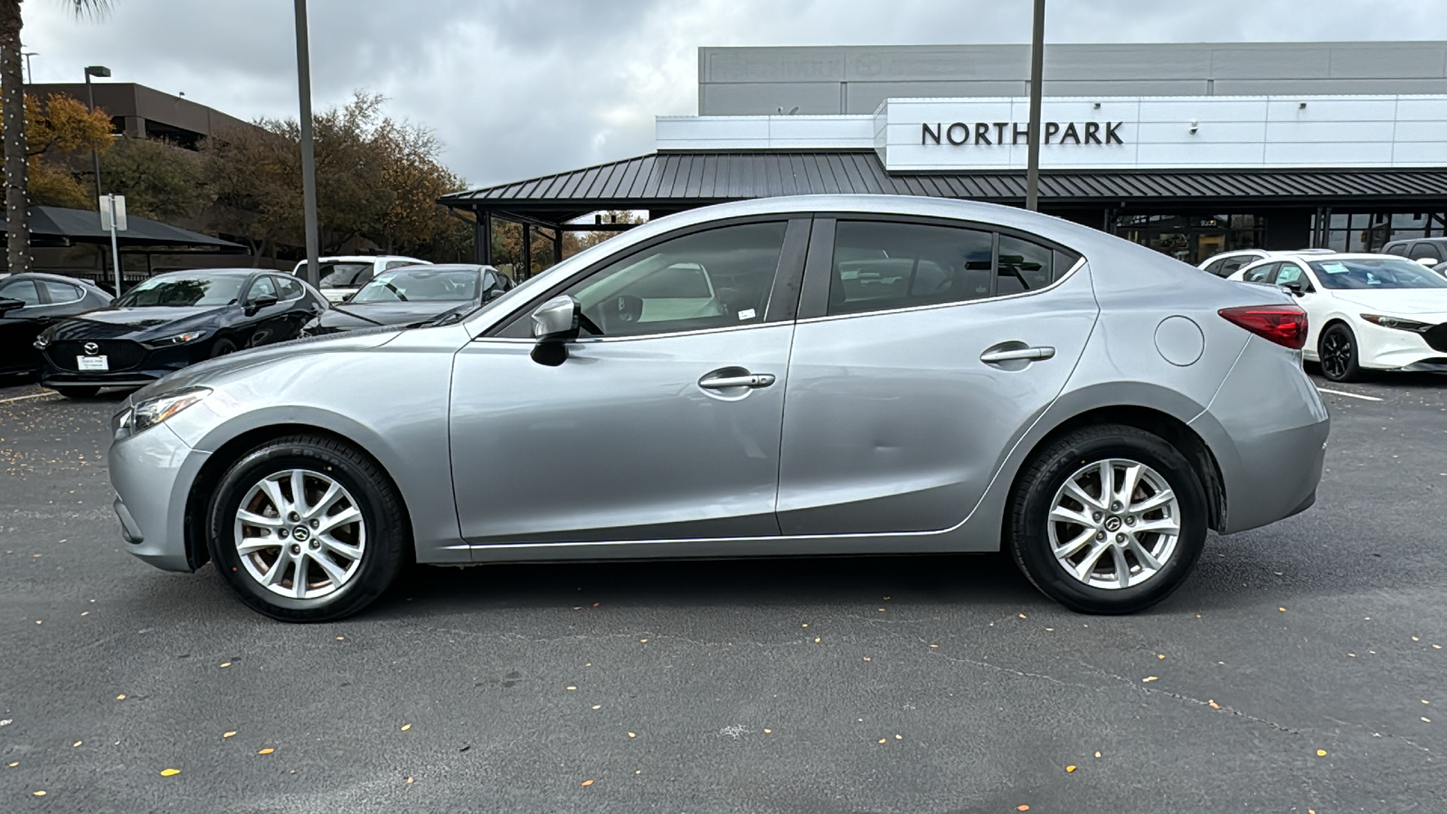 2014 Mazda Mazda3 i Touring 4