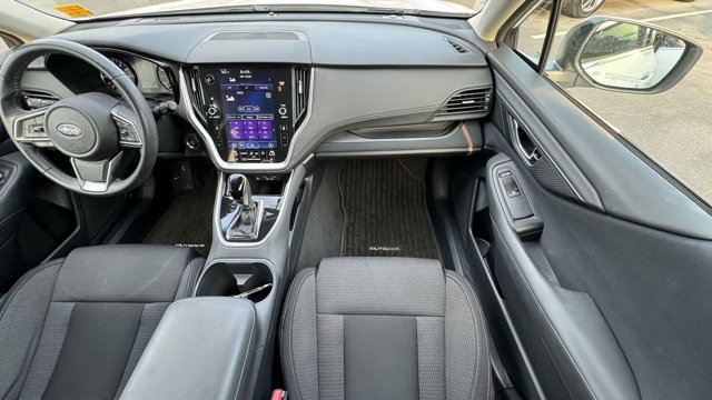2020 Subaru Outback Premium 31